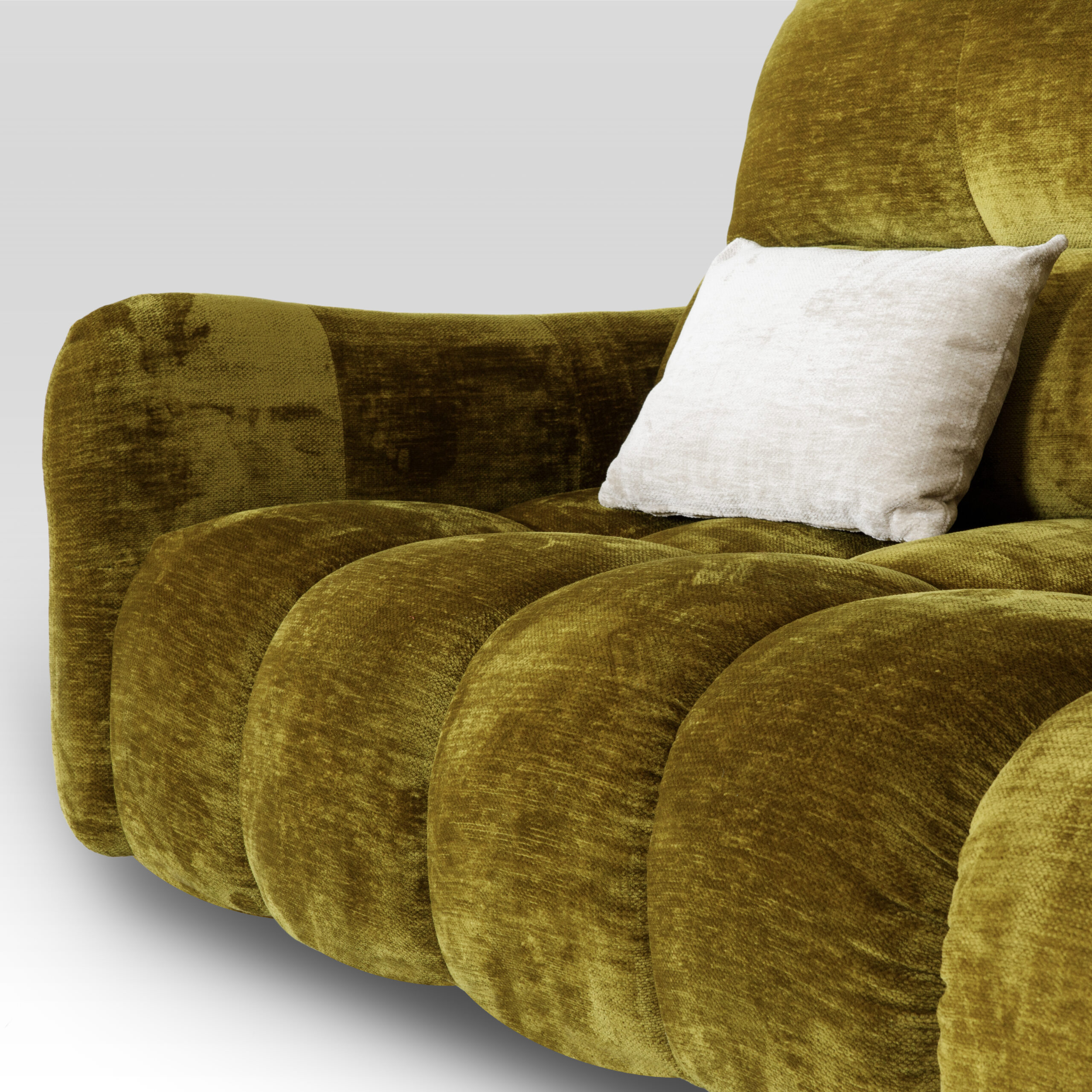 Dubai kaki 8 - Tousalon Canape Dubaï modulable - kaki- Tousalon - zoom sur l'assise et l'accoudoir